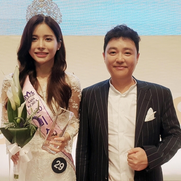 Dr. Hwang Ho, Chủ tịch Bệnh viện thẩm mỹ Hyundai Aesthetics làm giám khảo của Cuộc thi “Miss Korea 2020”